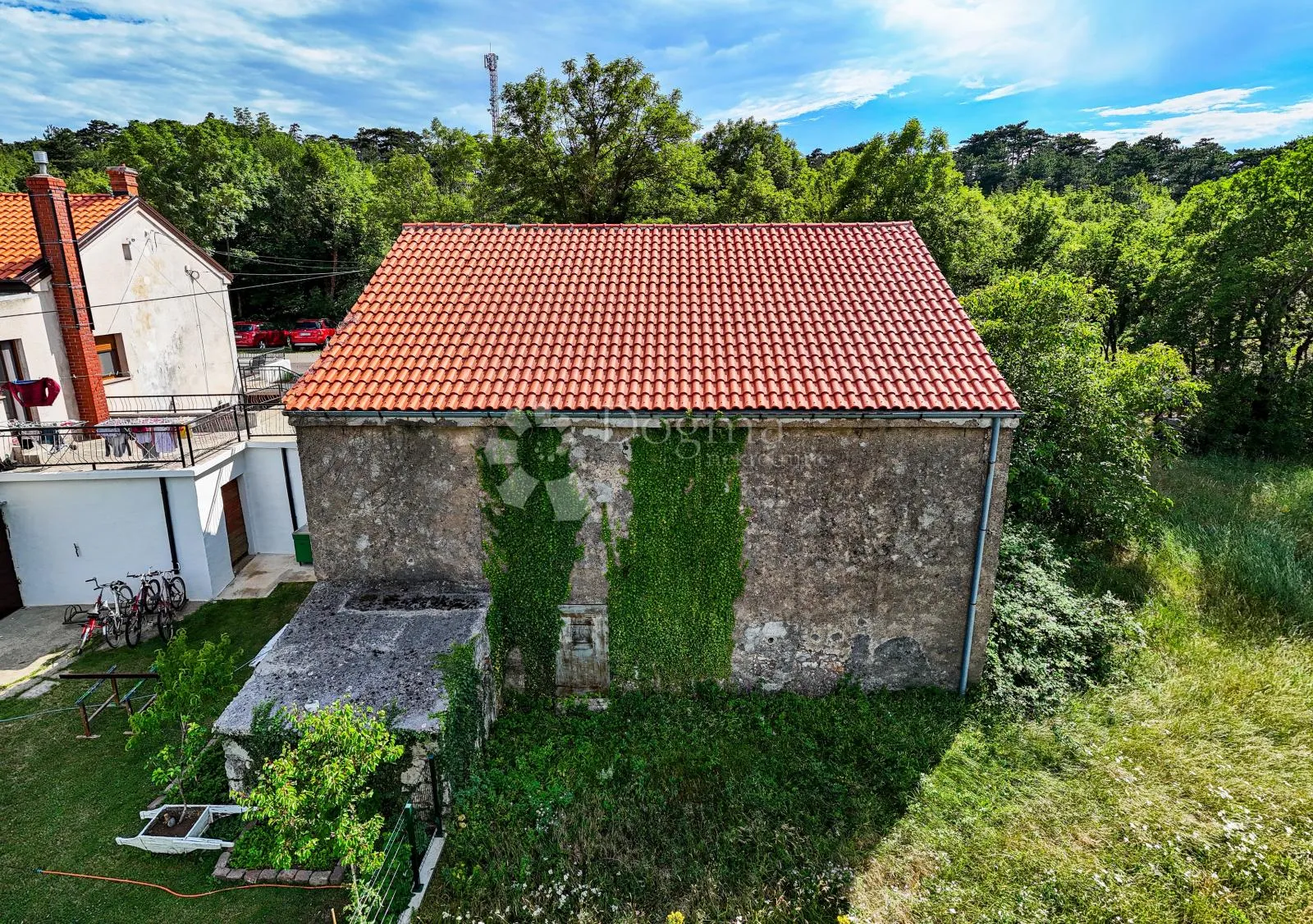 kuća/starina sa prostranom okućnicom! - slika 9