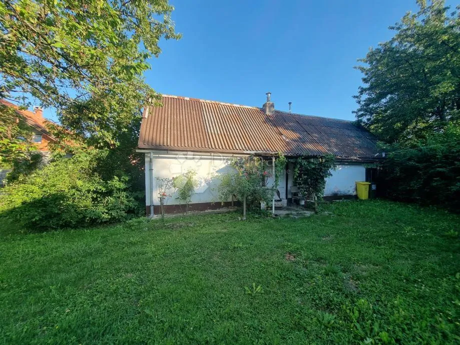 građevinsko zemljište gospić- strogi centar 1335m2- m1 - slika 3