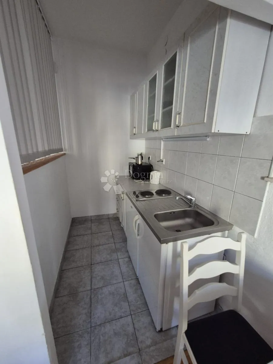prostrana apartmanska kuća sa panoramskim pogledom na more - slika 13