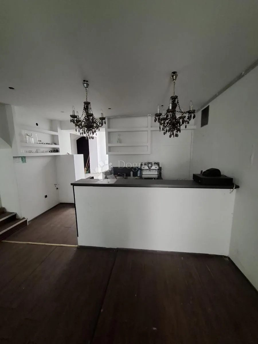 investicijski projekt – 280 m² u srcu gornjeg grada - slika 3