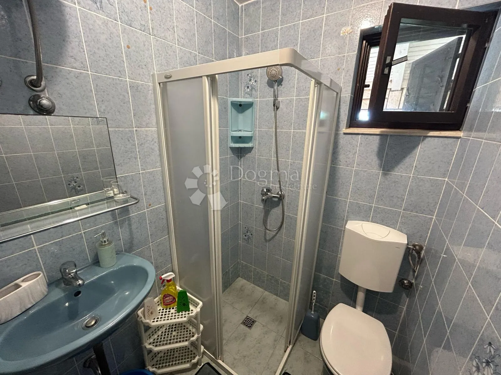 prekrasna kuća s više apartmana, 150 m od mora - slika 30
