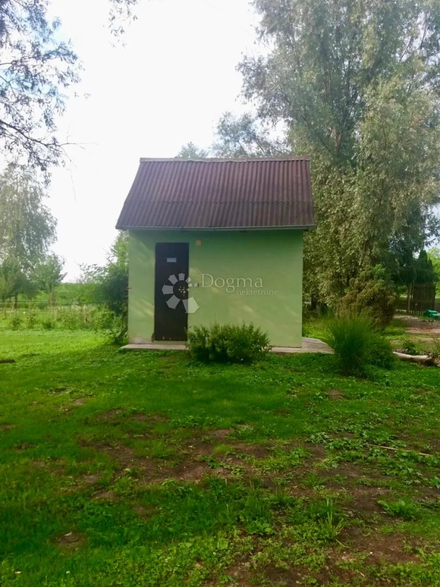 atraktivno imanje s ribnjakom i turističkim potencijalom - slika 66