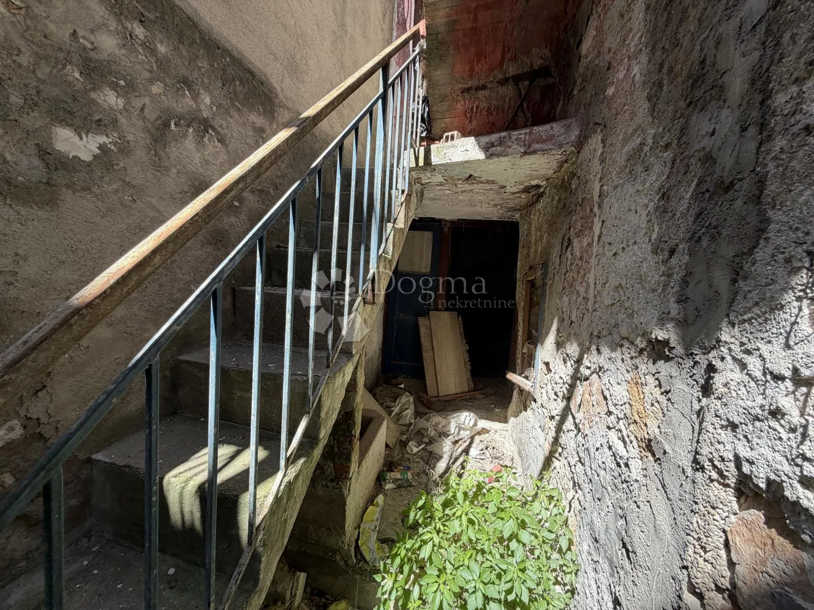 prilika!!! šibenik – gorica, dvije kuće u nizu – prilika za butični hostel ili apartmane - slika 4