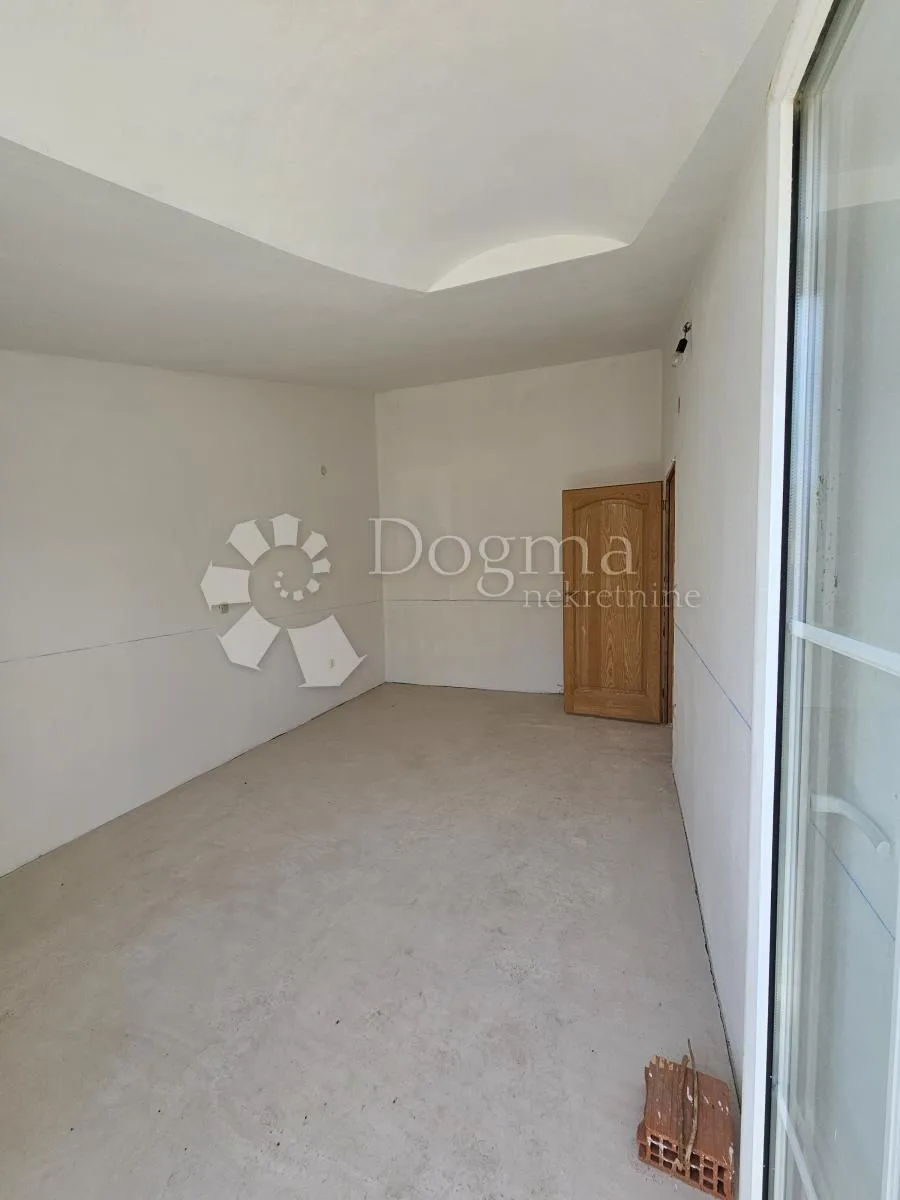 apartmanska kuća u pakoštanima - slika 49