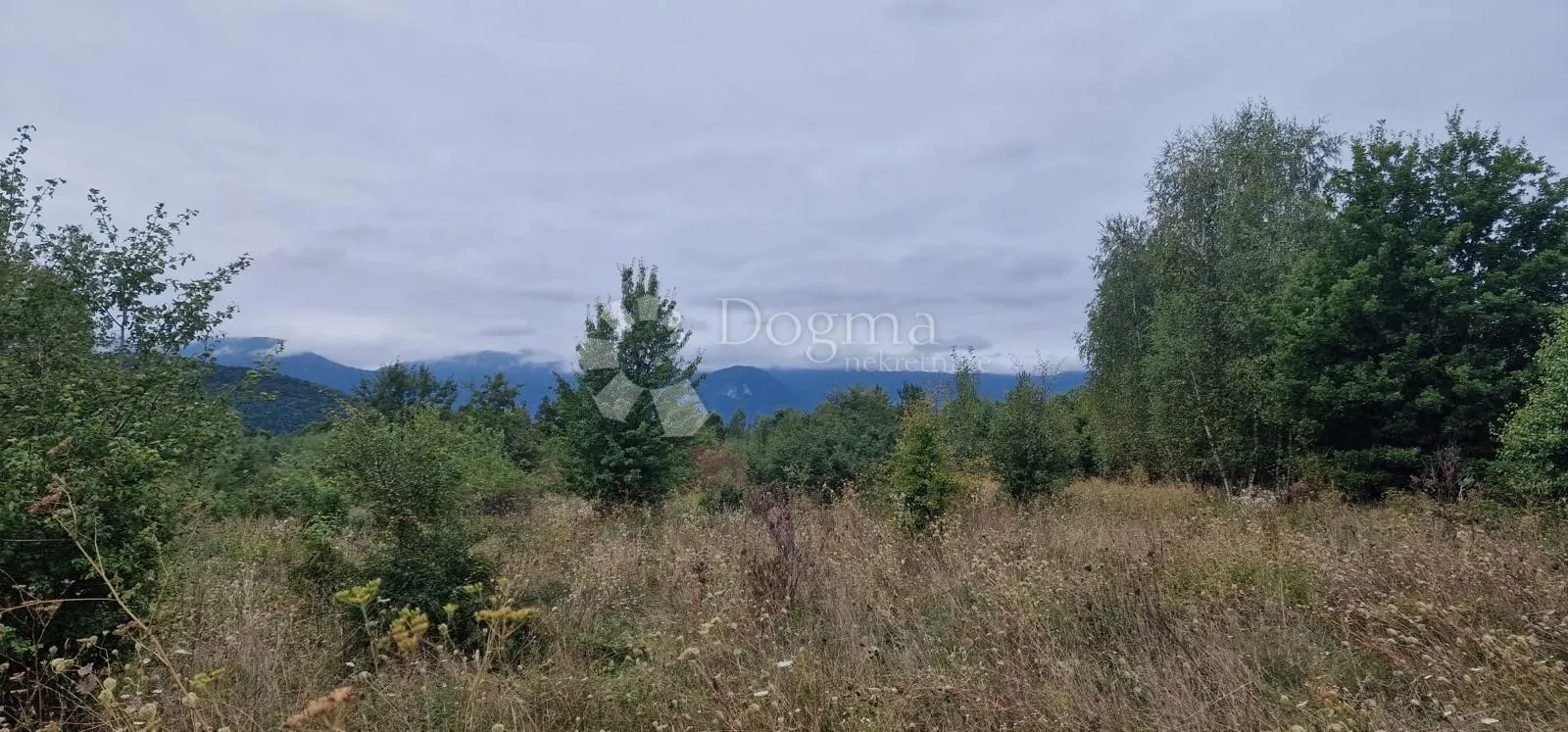 senzacionalno zemljište s pogledom na velebit - slika 2