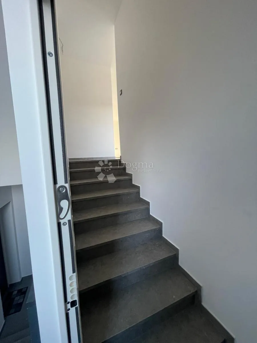 penthouse s panoramskim pogledom na more – 350 m od plaže - slika 49
