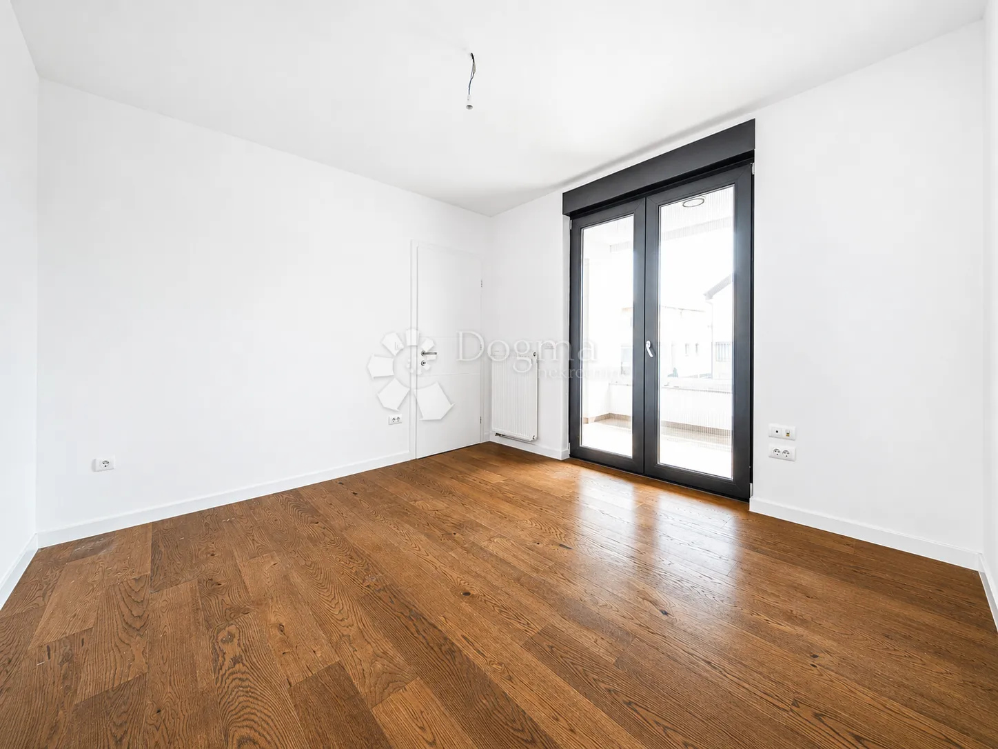 jarun, prazan stan površine 60 m2, 1. kat - slika 8