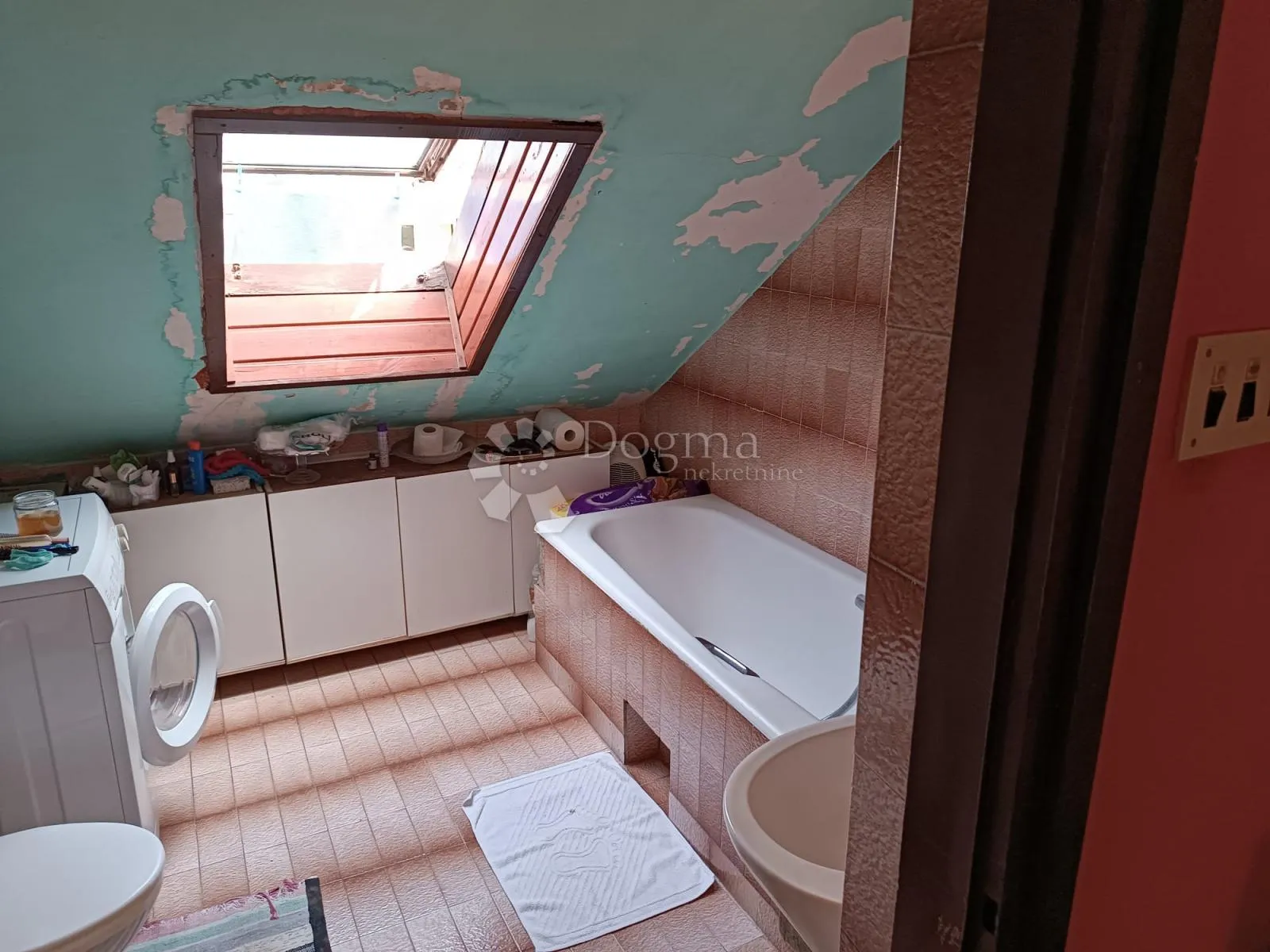 stan vrapče 2460€ m2 - slika 10