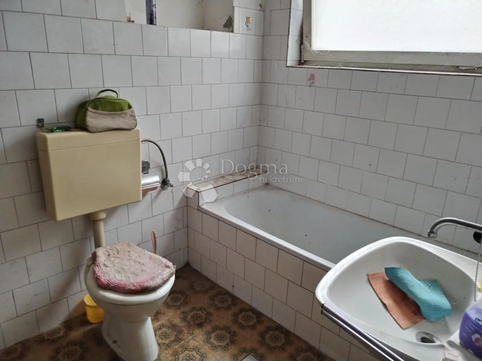 kuća za adaptaciju u virju–104,10 m² + garaža + gospodarska zgrada - slika 7