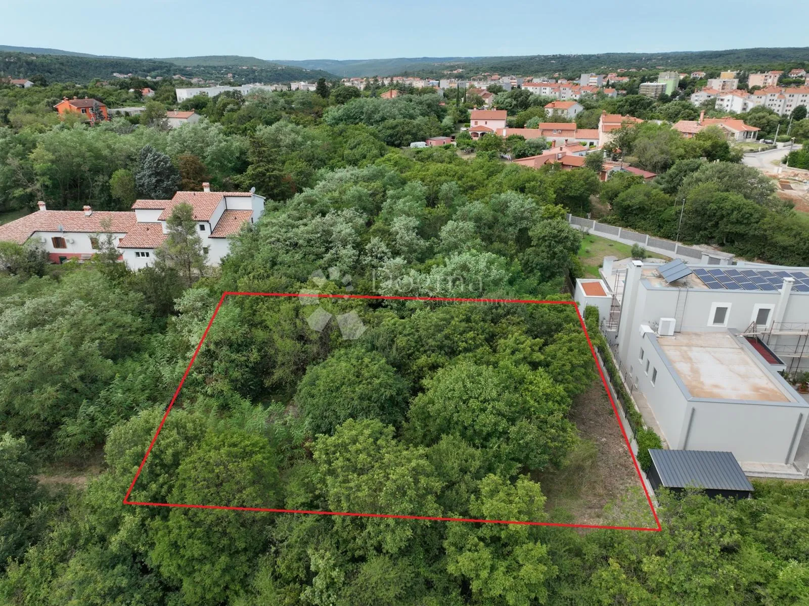 građevinsko zemljište i projekt za kuću s bazenom - slika 2