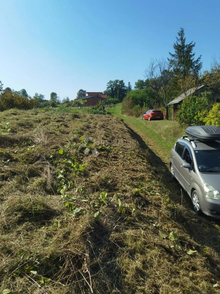 građevinsko zemljište 678m² - slika 9
