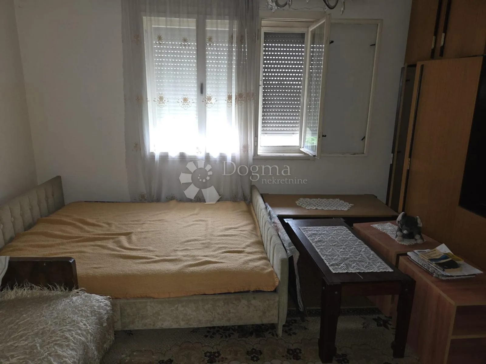 dvije kuće i dvije garaže – beli manastir - slika 13
