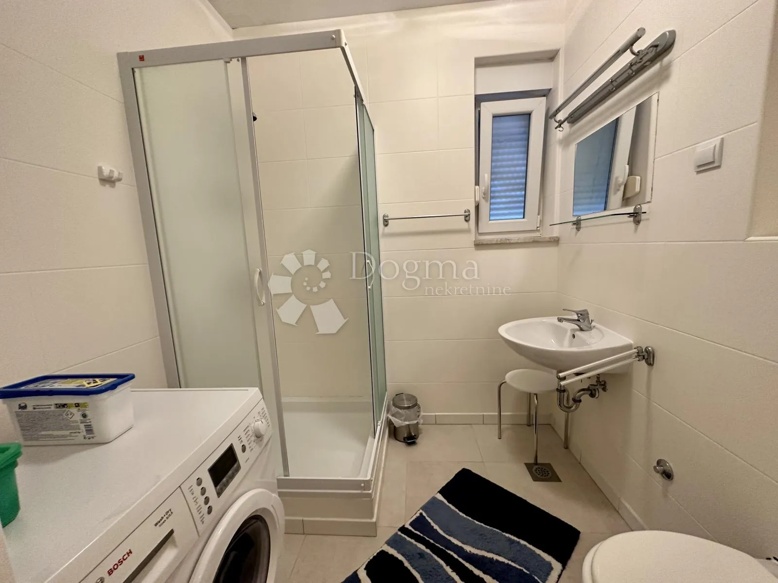 prilika! penthouse sa panormaskim pogledom i bazenom crikvenica - slika 14