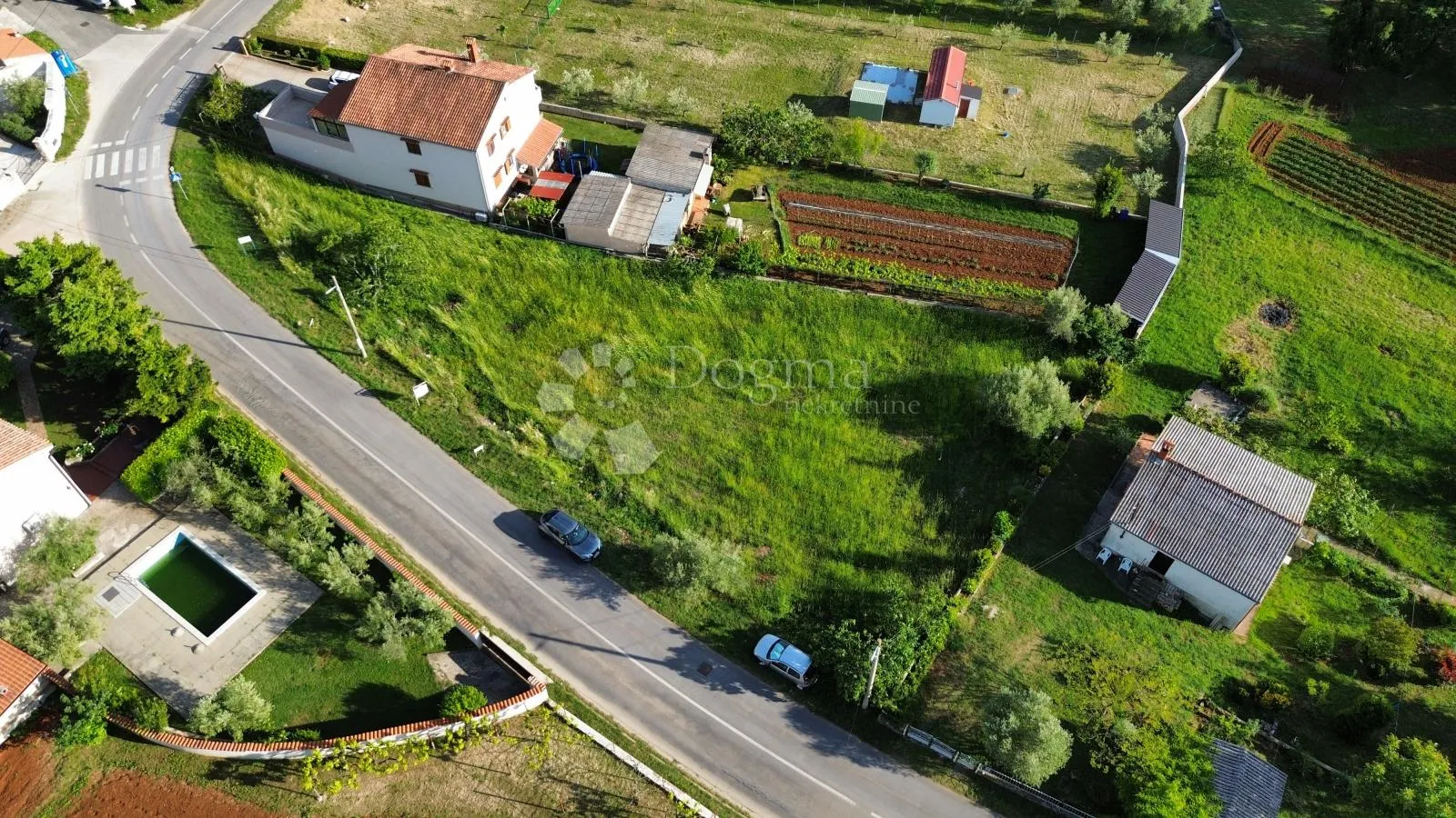 šegotići velika građevinska parcela - slika 6