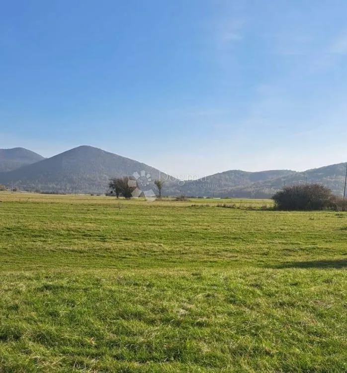 zemljište s projektom blizina rijeke i potoka - slika 12