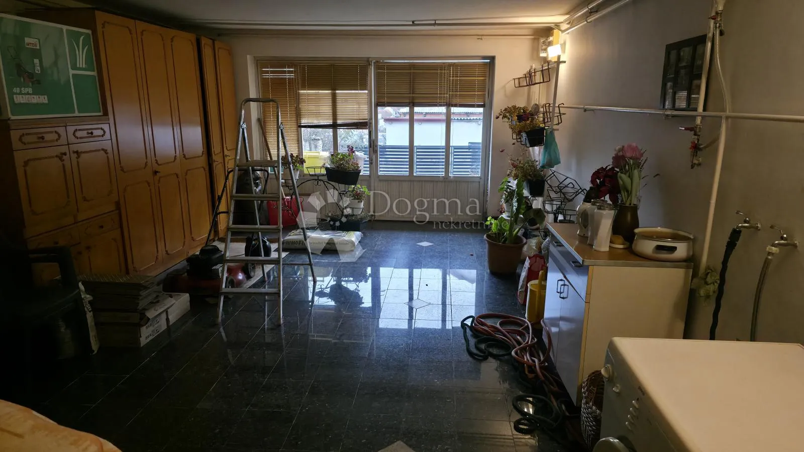 prodaja obiteljske kuće, bjelovar, odlična lokacija! - slika 21