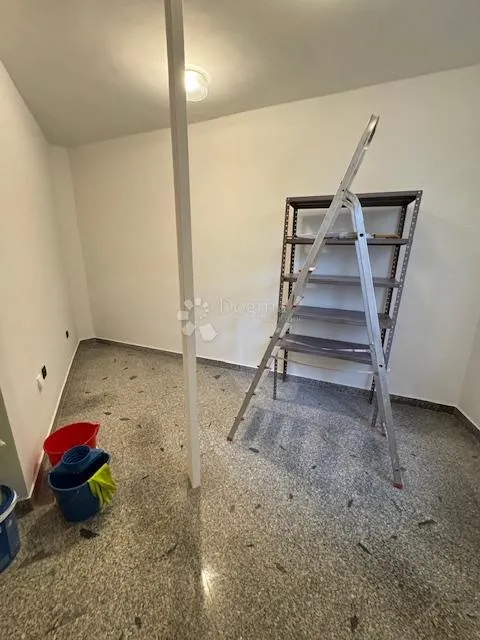 belveder – najam poslovnog prostora 36 m², prizemlje - slika 4
