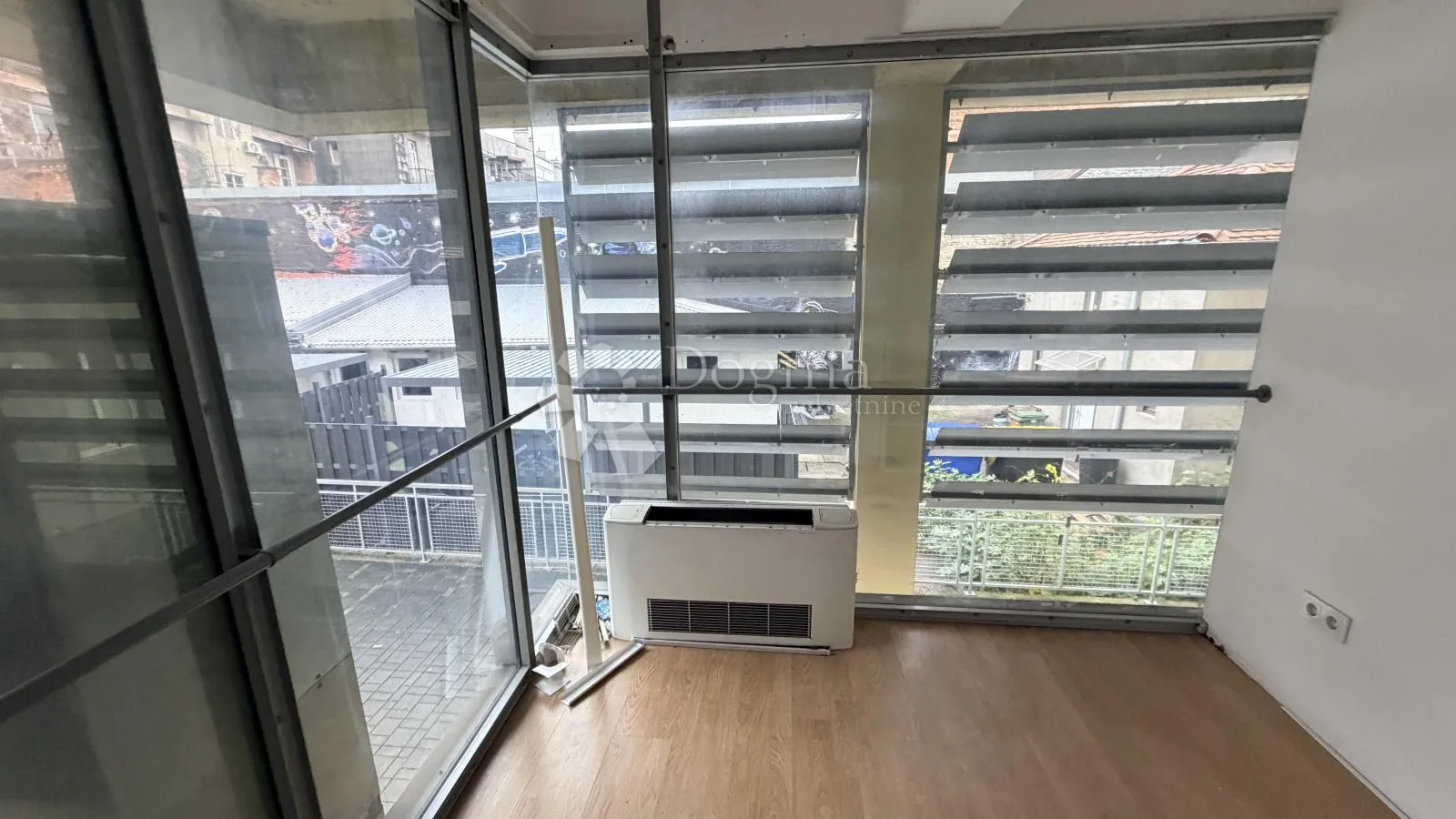 najam poslovnog prostora 350m2, kvaternikov trg - slika 7