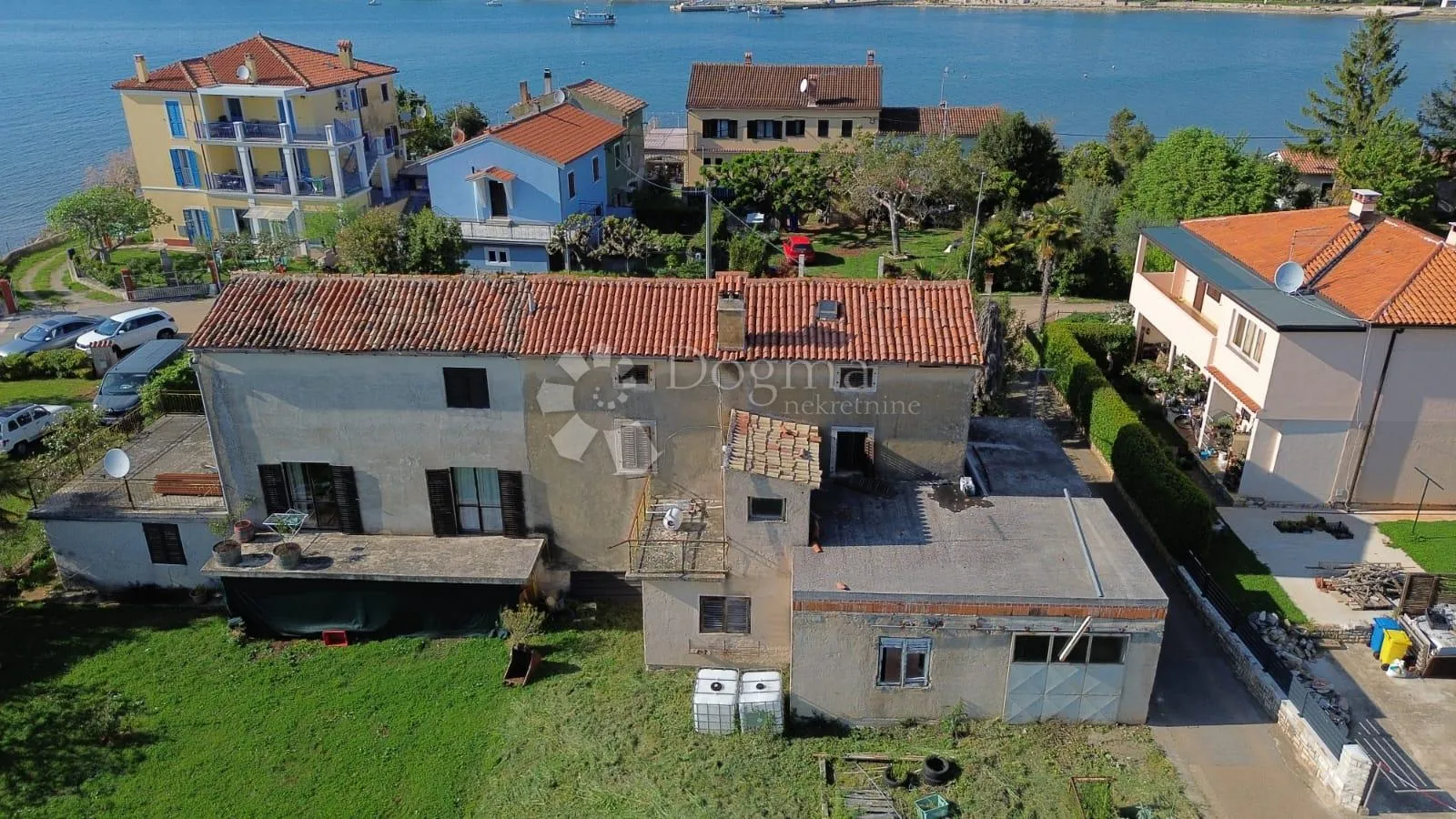 kamena kuća 30 metara do plaže! - slika 5