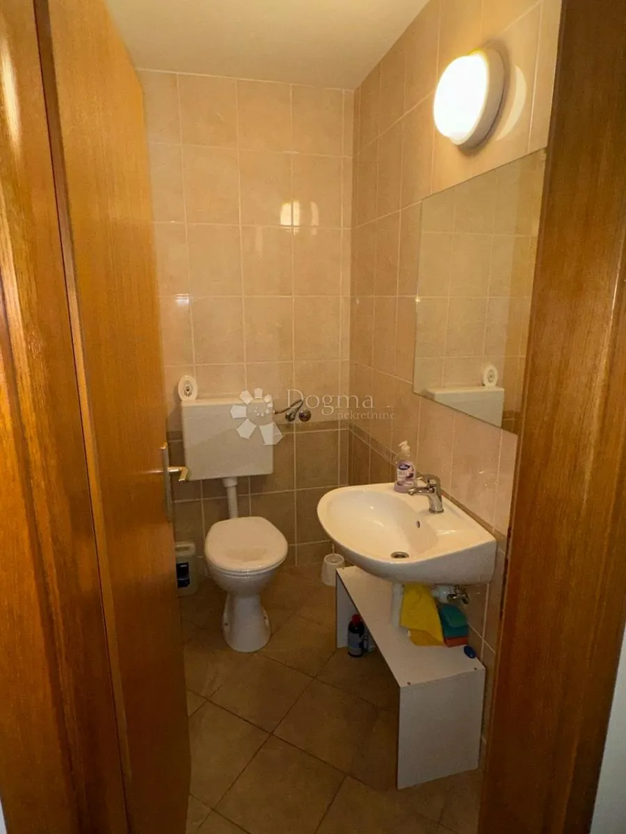 apartman, otok krk, klimno - slika 10
