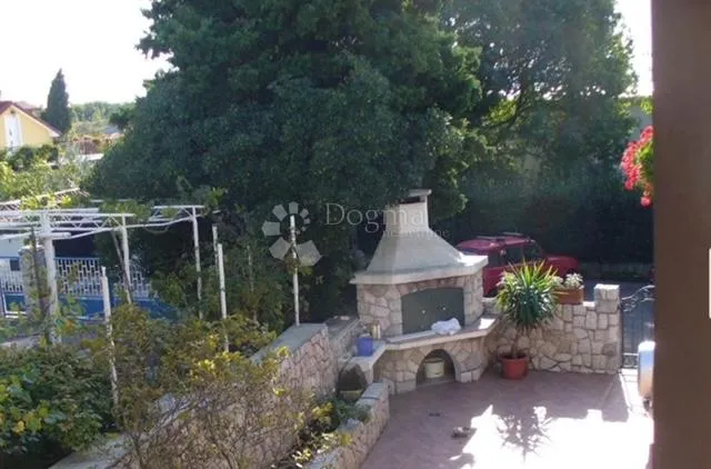 prestižni stan za najam u kostreni, 100 m od mora - slika 21