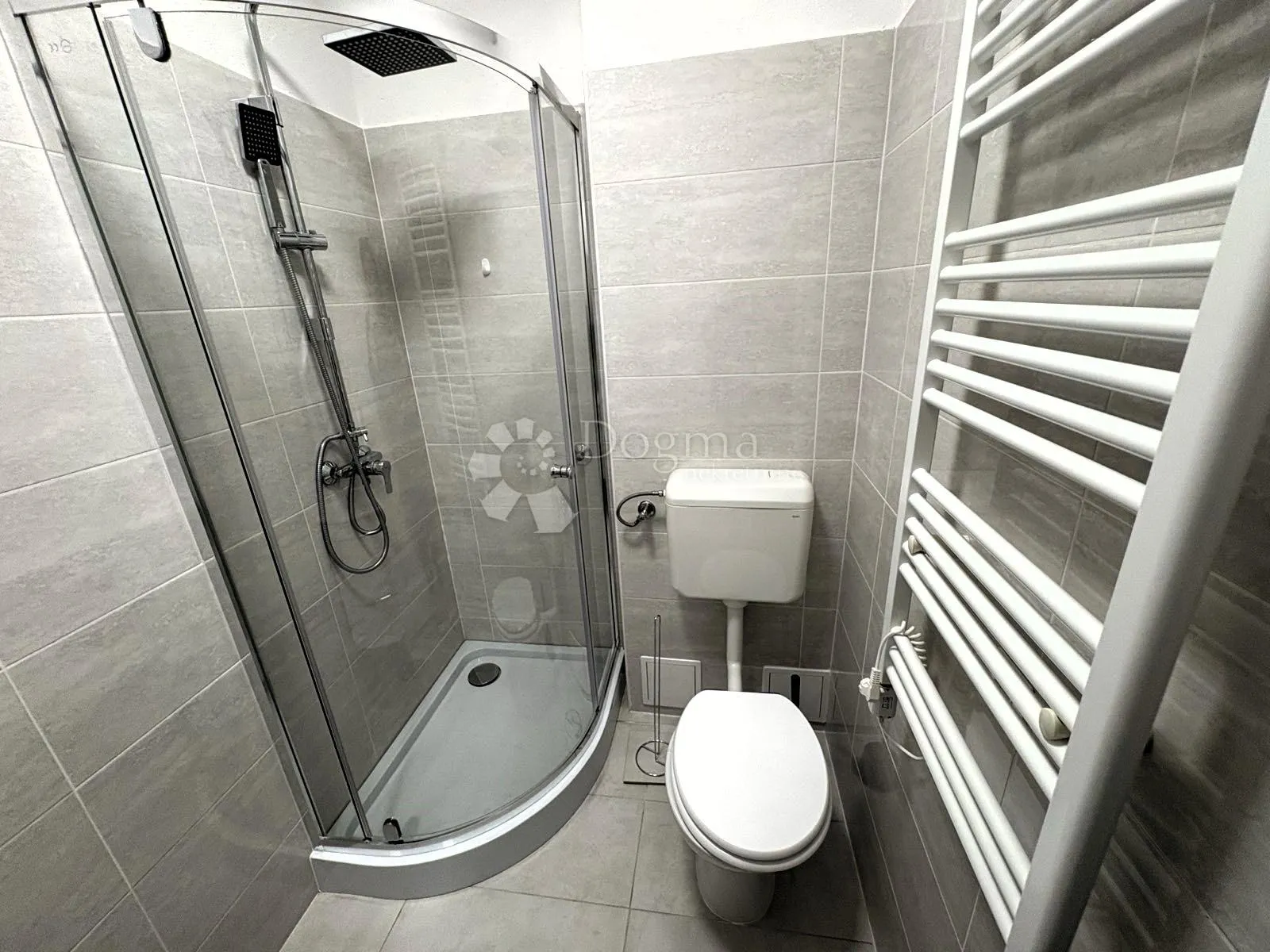 samo u dogmi - predivno uređen apartman u malinskoj - slika 10