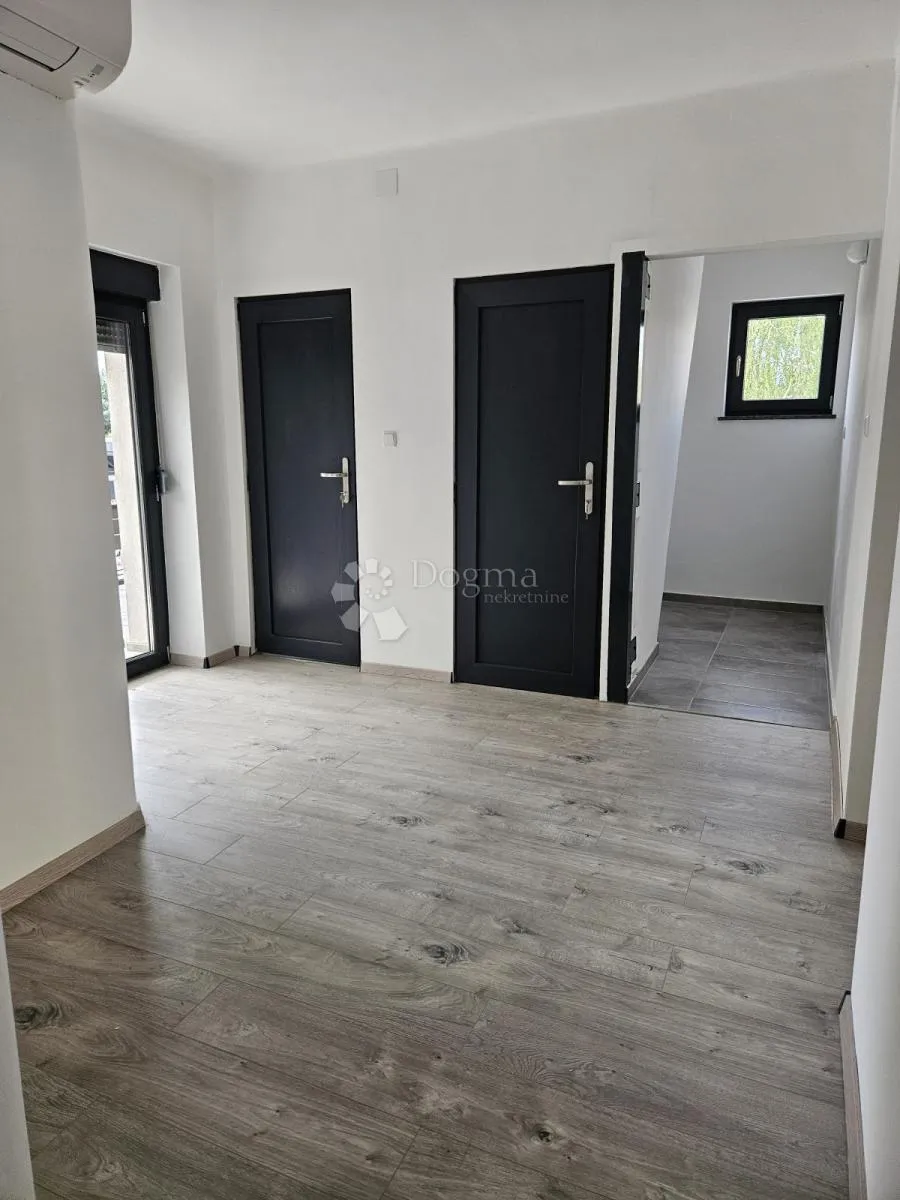 poslovni prostor za najam – varaždin, 110 m² - slika 13