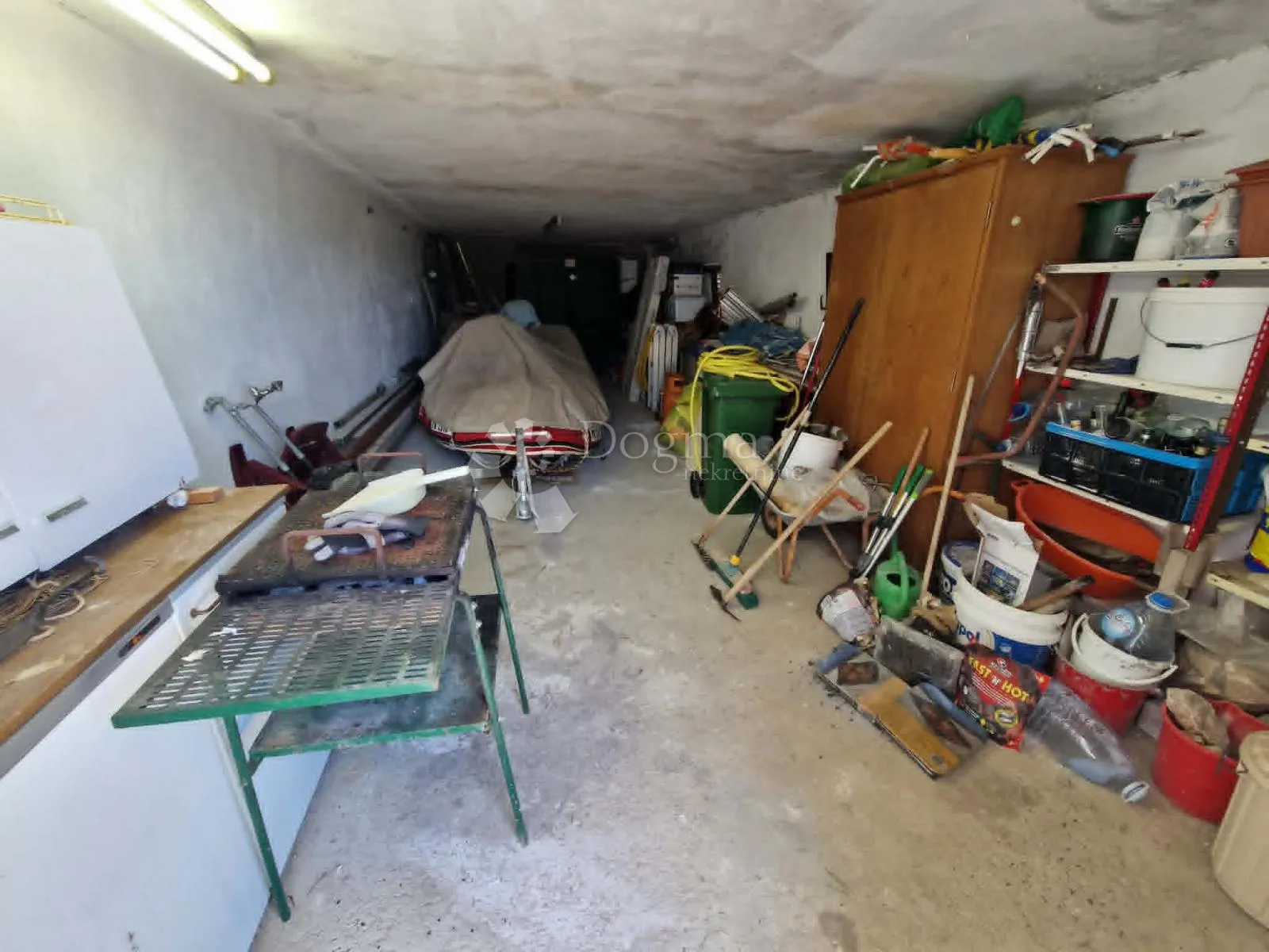 pag - kuća s 2 apartmana 282,80 m2 - 250 m od mora - slika 65