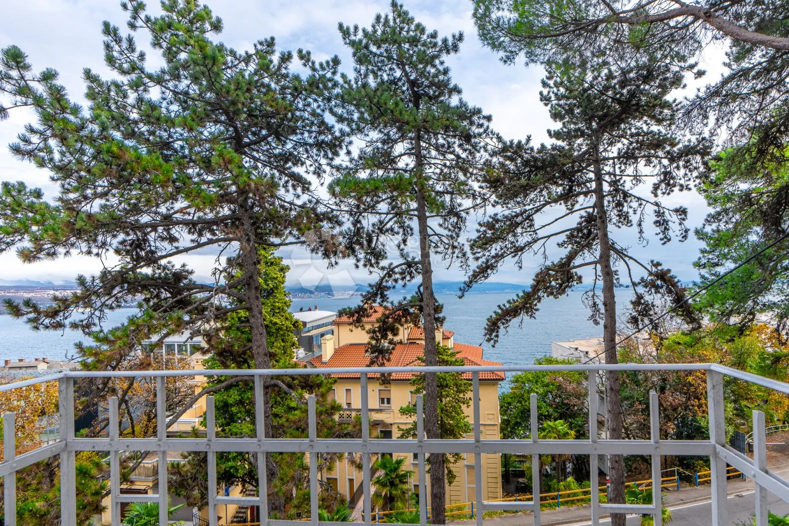 opatija villa, 3s+db i studio apartman - slika 8