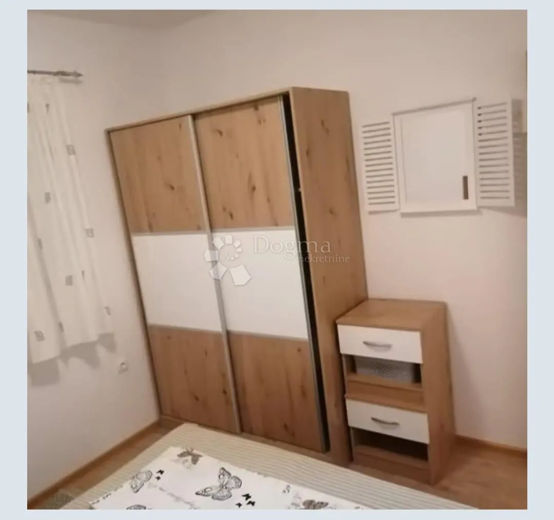 kuća s bazenom gornji karin - slika 14