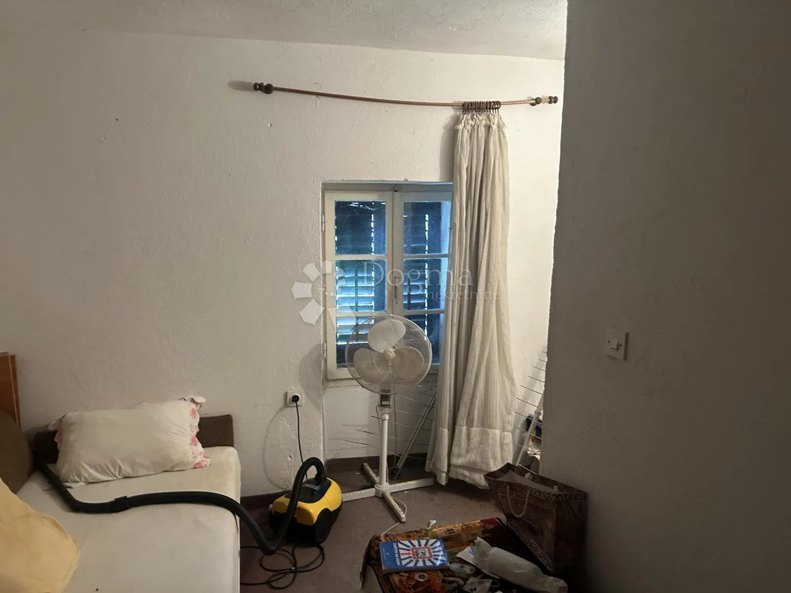 kuća u nizu , bašćanska draga - slika 7