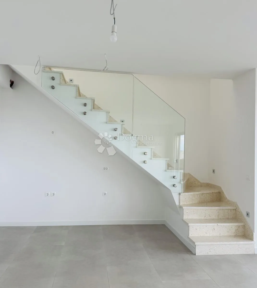 diklovac | penthouse s krovnom terasom, pogled na more - slika 6