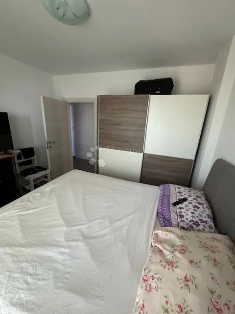atraktivni stan za najam sa panoranskim pogledom na more - slika 10