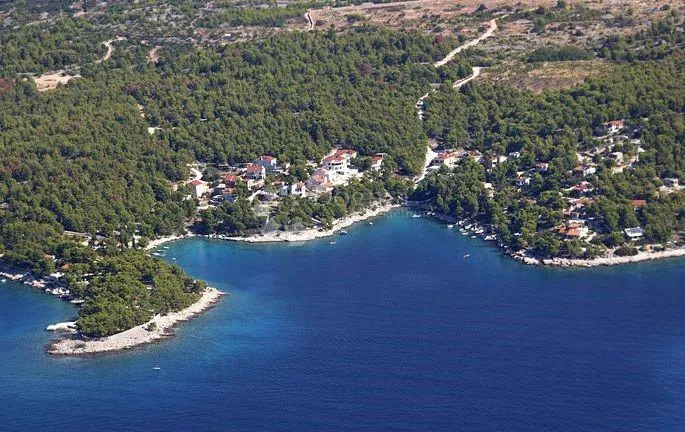 samostojeća kuća u milni 160 m2 - slika 6