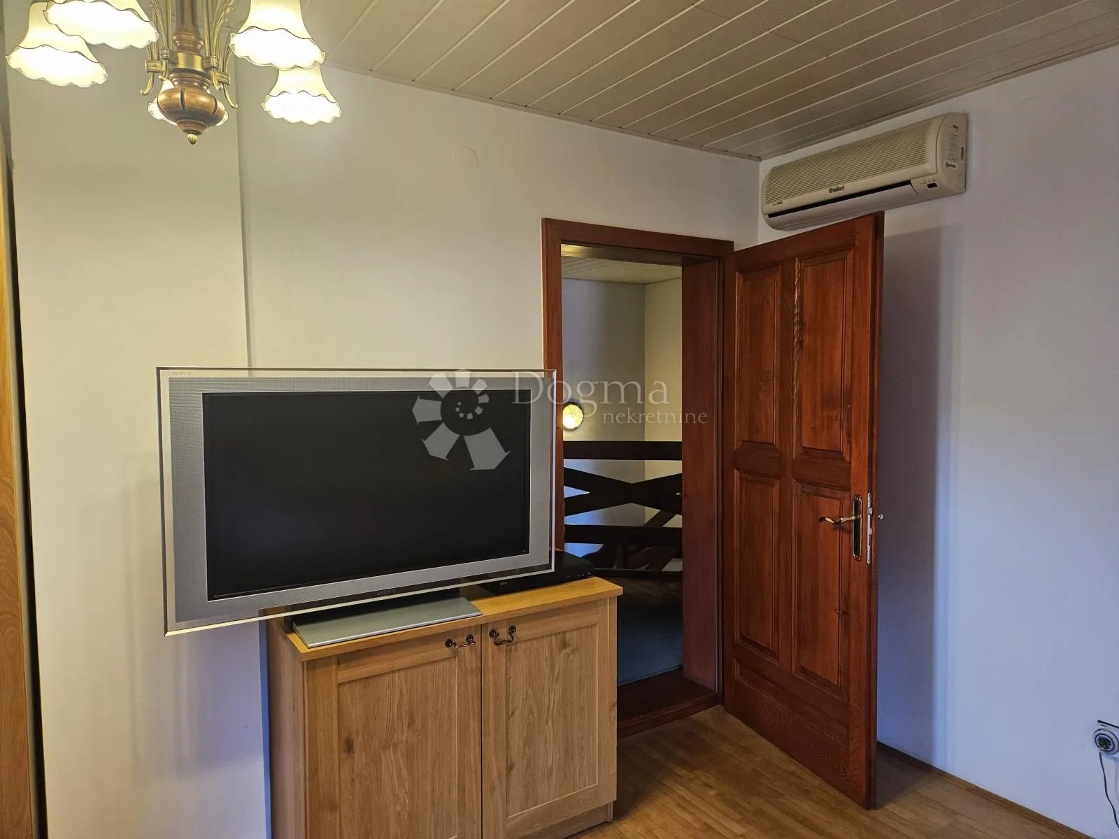 predivna vila u kuršancu - slika 55