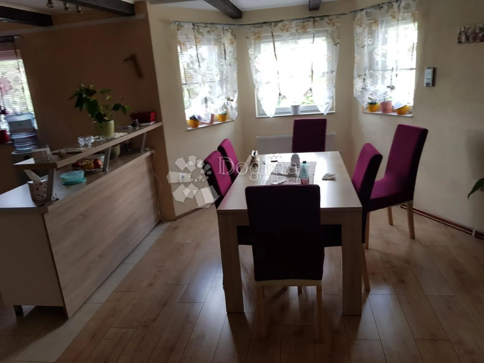 dva imanja u korenici - slika 4