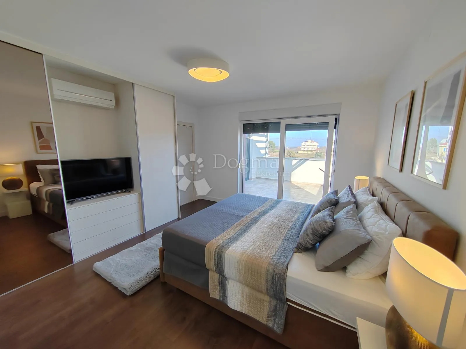 tri dizajnerske vile s bazenima i spa sadržajima-iznimna investicija na jadranu - slika 8