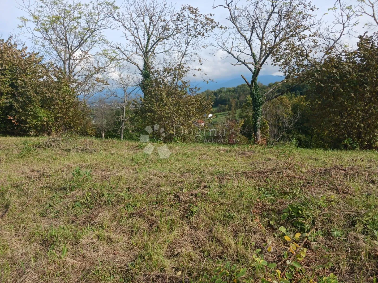 građevinsko zemljište 678m² - slika 5