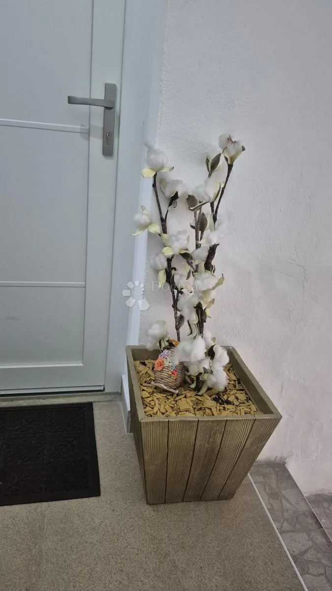 stan blizu ekonomskog fakulteta u puli, površina 79,38 m2 sa uporabnom dozvolom - slika 56