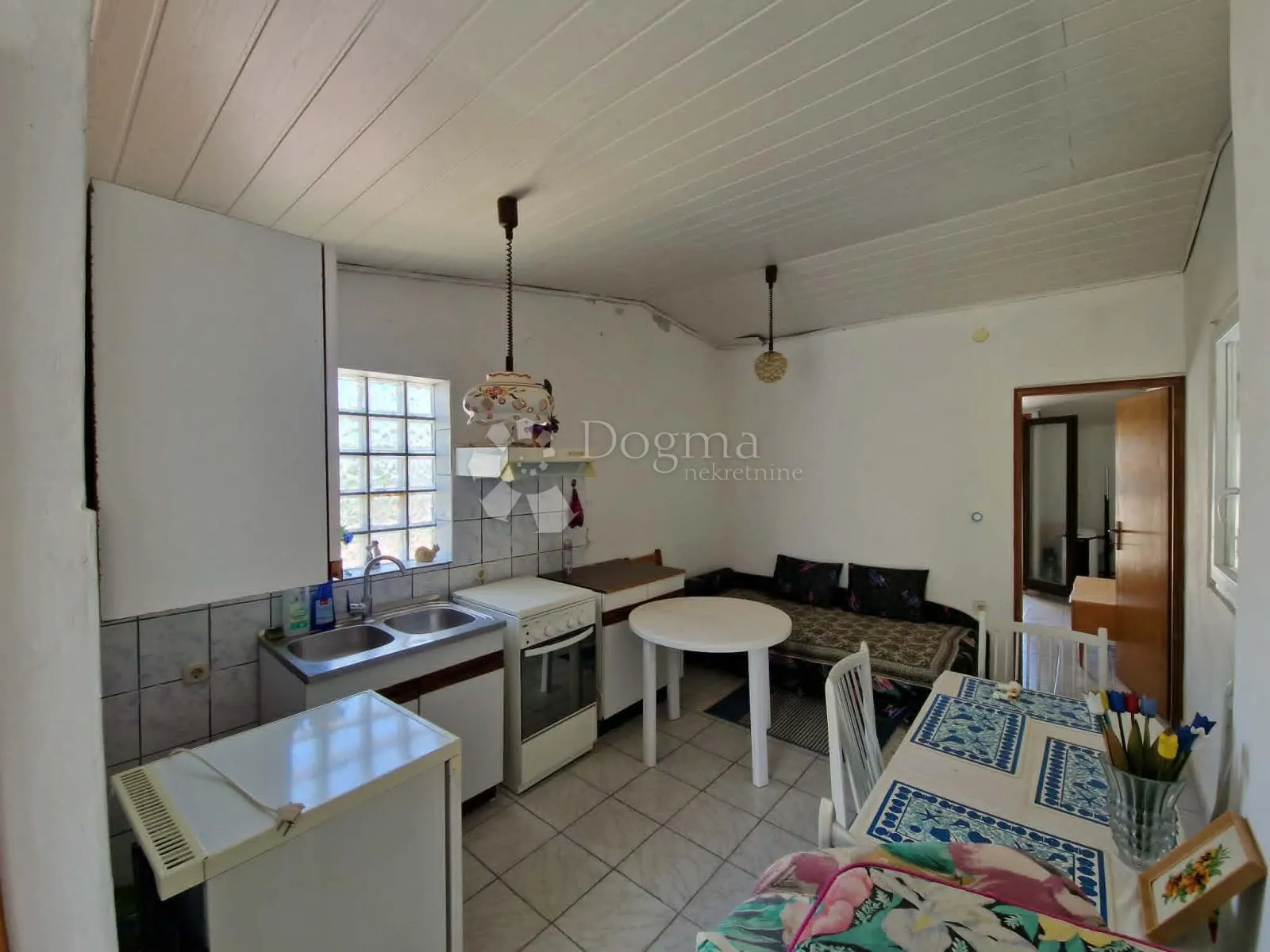 pag - kuća s 2 apartmana 282,80 m2 - 250 m od mora - slika 61