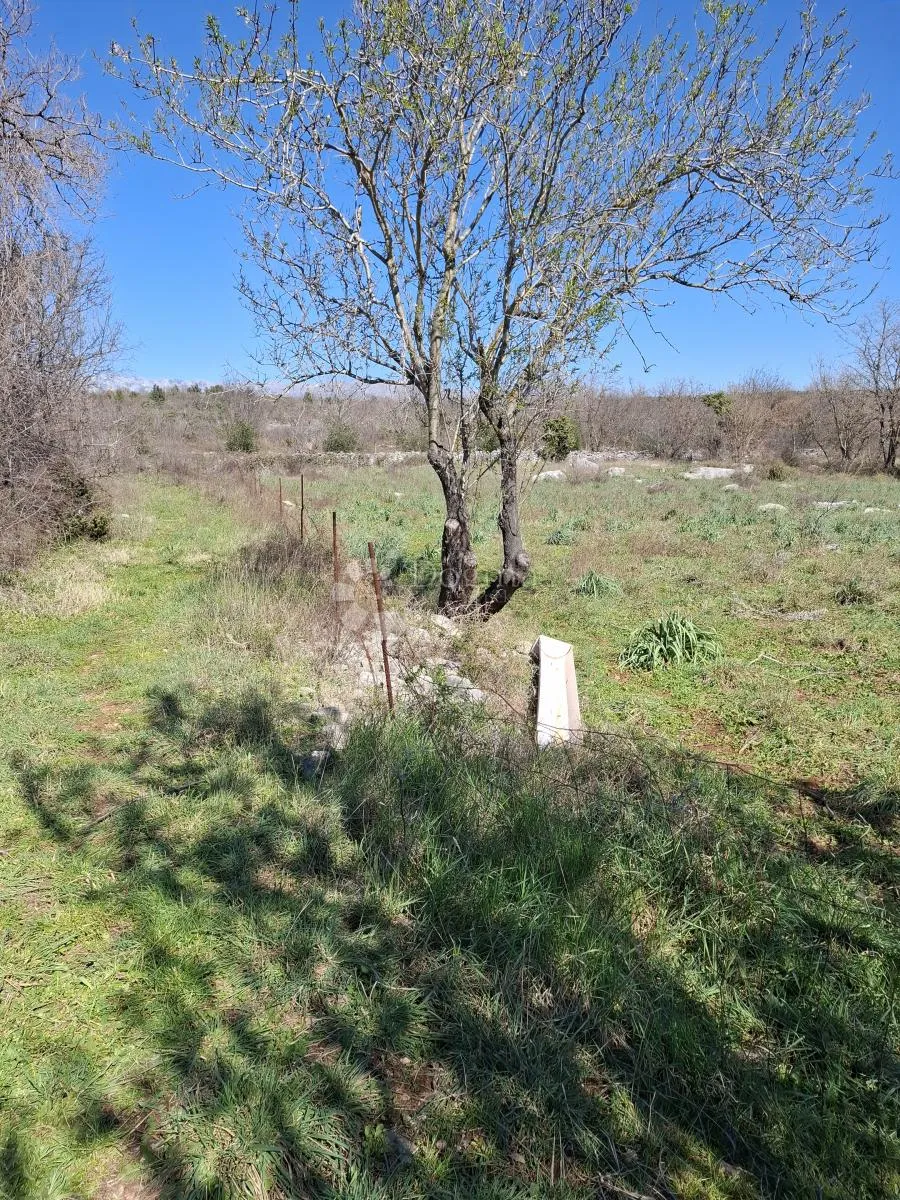 građevinsko zemljište slivnica - slika 3