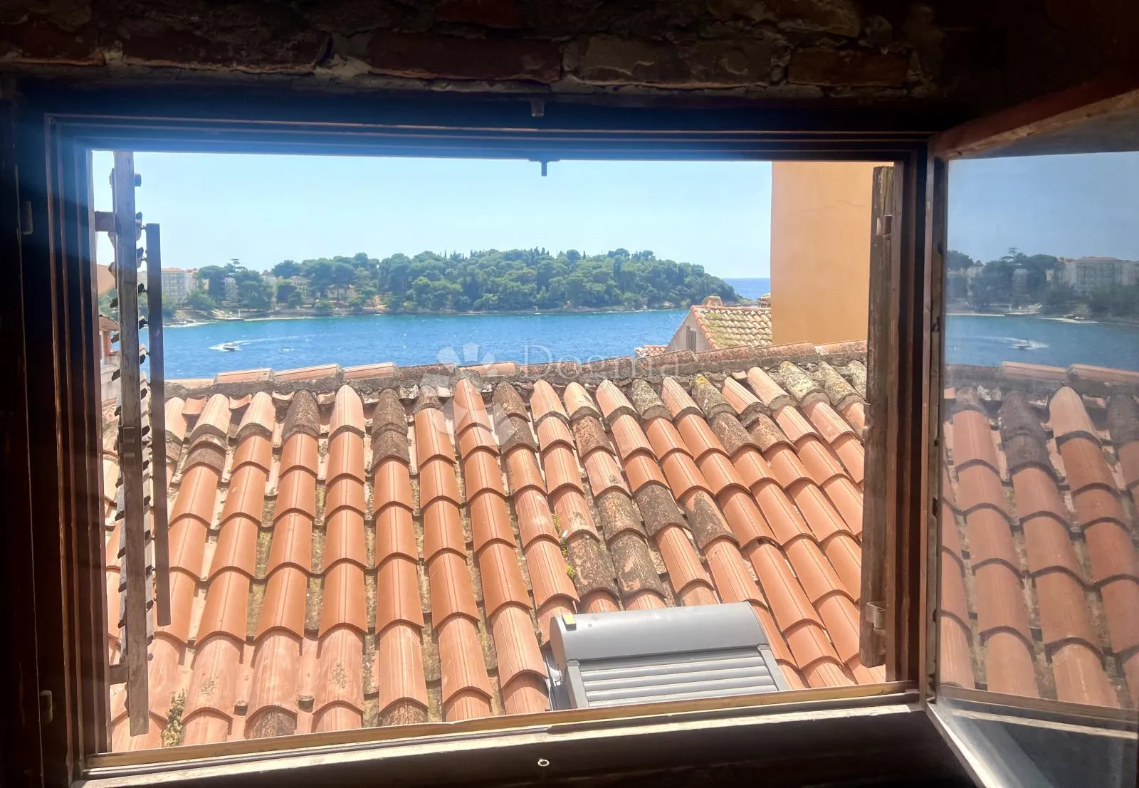 kuća u rovinju sa pogledom na more - slika 2