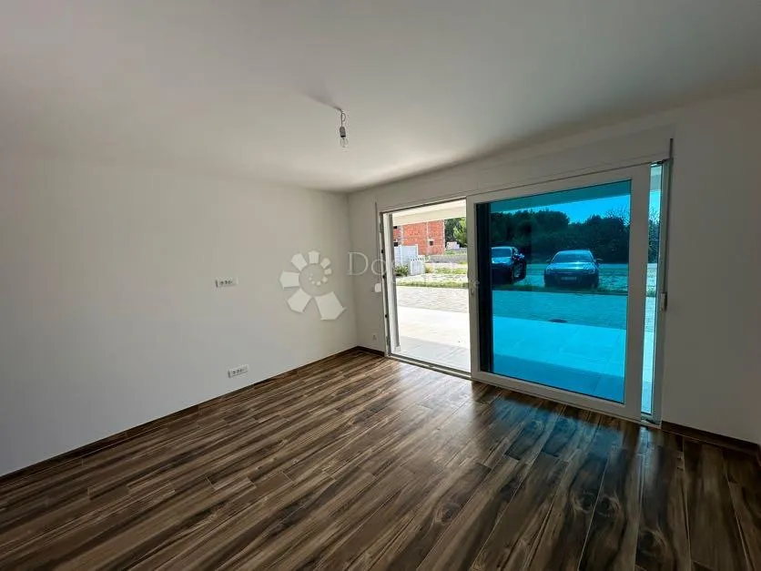 luksuzni apartman - slika 10