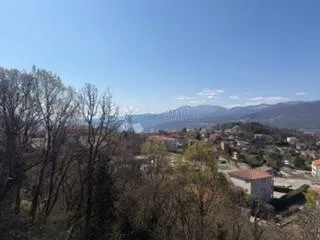 stan na vrhu novogradnje - slika 13