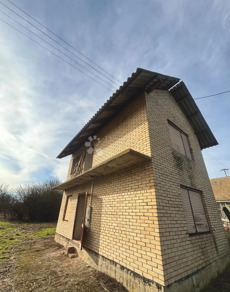 obiteljski dom - nadomak osijeka - slika 9