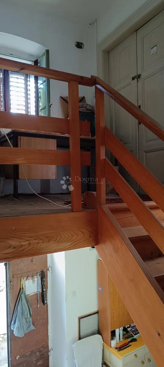 bribir, kamena kuća 150 m2, okućnica - slika 6