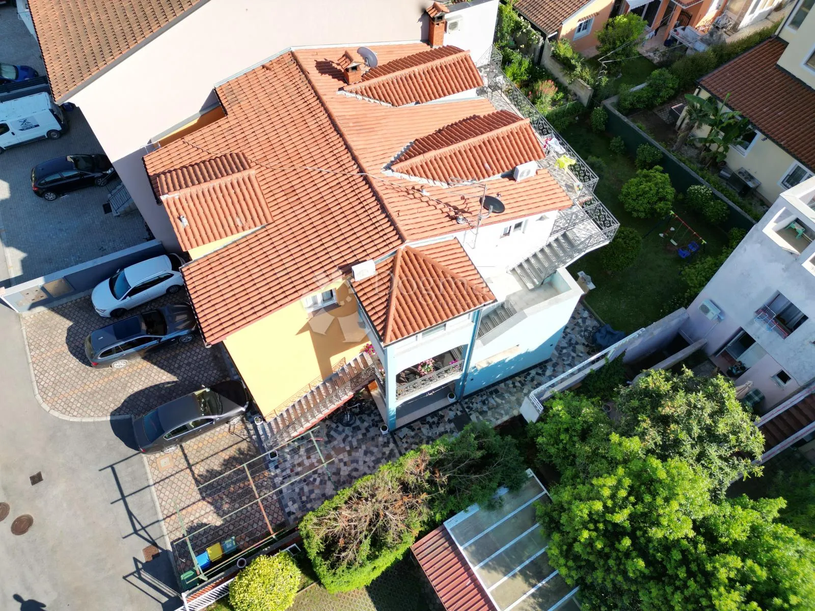 kuća rovinj - 3 stambene jedinice - slika 2