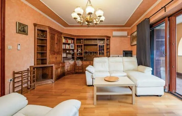 kuća za dugoročni najam - slika 2