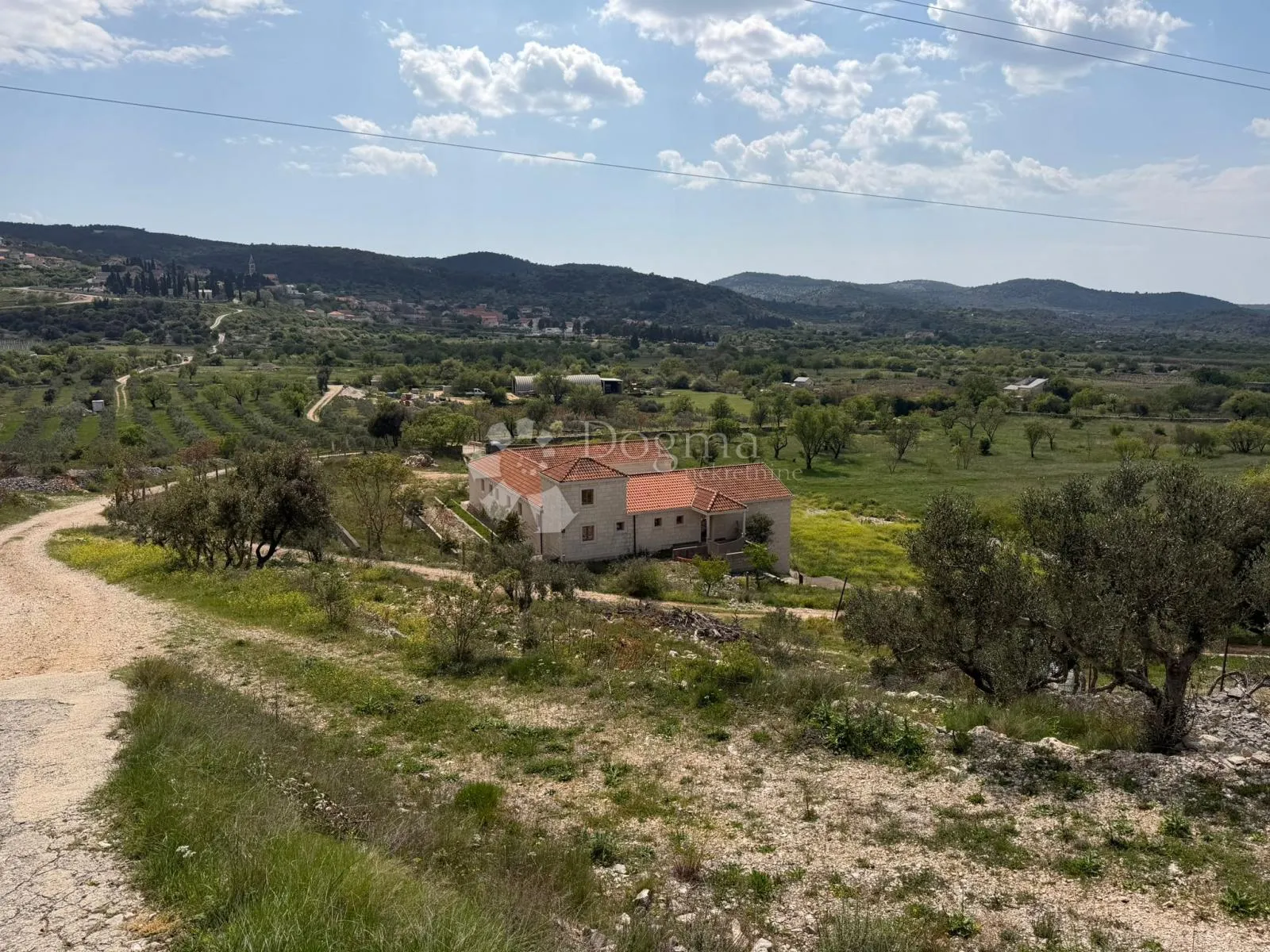 mediteranska oaza privatnosti – kamena rezidencija na braču - slika 23