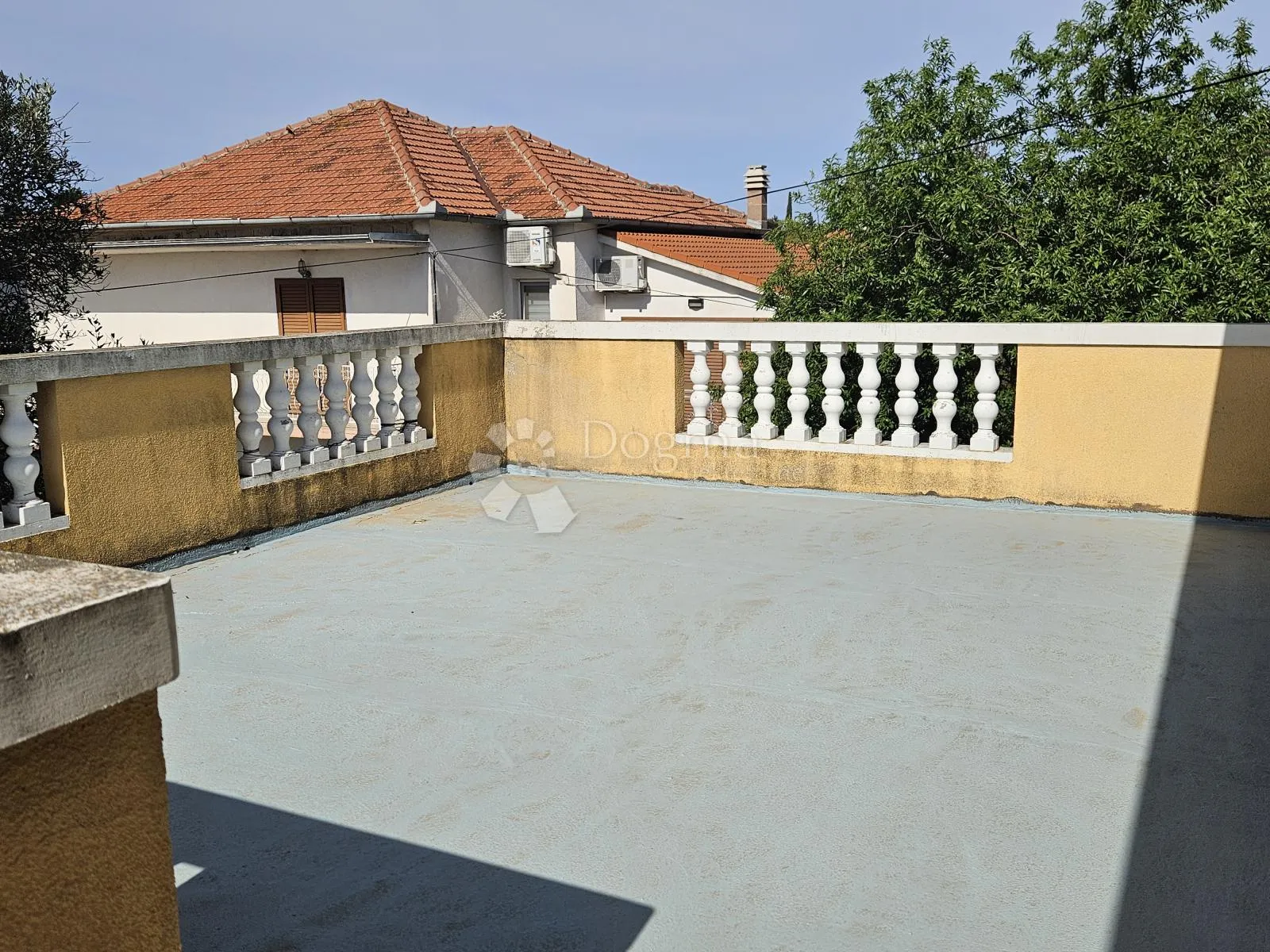 apartmanska kuća u pakoštanima - slika 36